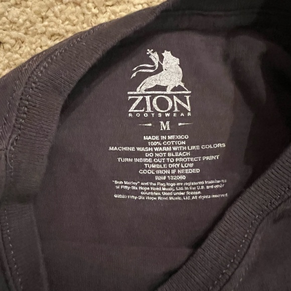 Vintage 1980’s Bob Marley Legend T - Shirt Men’s Medium Zion Rootswear - Picture 4 of 5